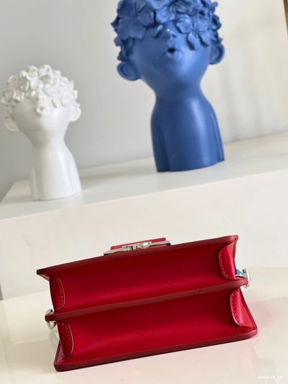 WIS VUITTON MINI LOUIS DAUPHINE 1122